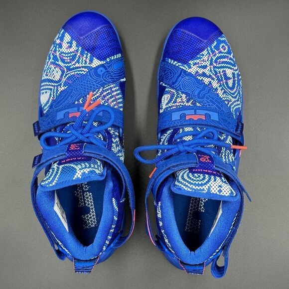 Nike LeBron Soldier 9 LE 'Freegums - Game Royal' (2015) - Picture 2 of 11